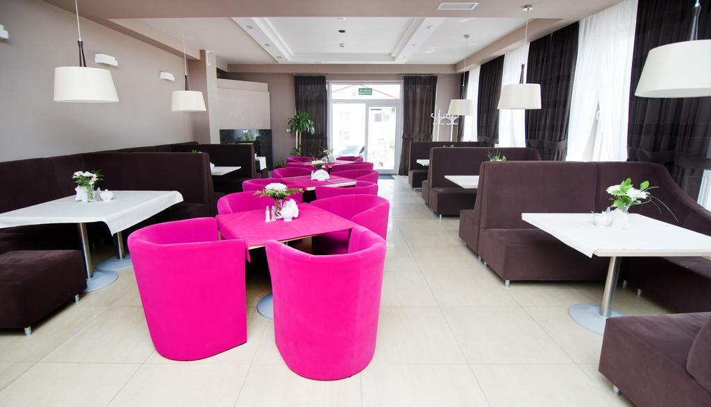 Hotel Hibiskus Boguchwała المظهر الخارجي الصورة
